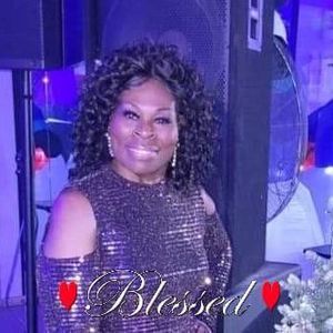 Meet your Posher, Beverly